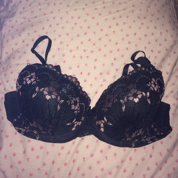 Shimmer pink and black lace bra by Honeydew