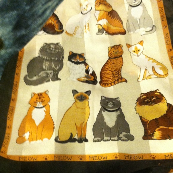 Scarf - Picture 2 of 4