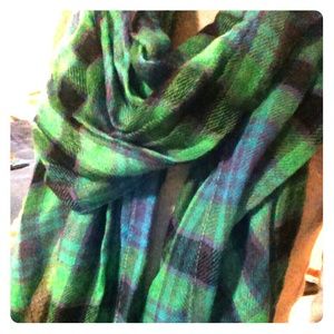 Plaid scarf