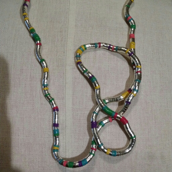 Very unique neck piece