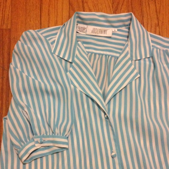 Thrifted white and light blue button up blouse. - Picture 2 of 2