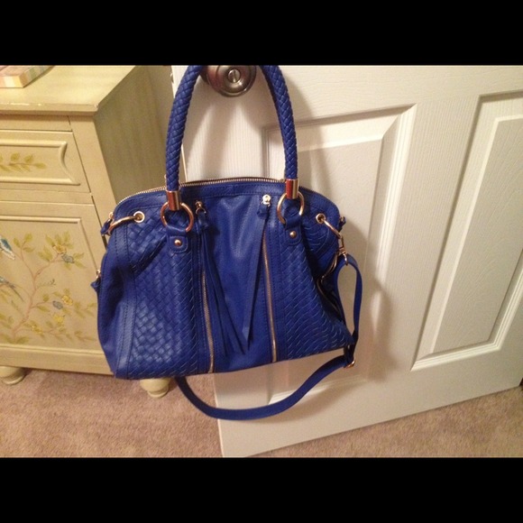 Trendy blue handbag