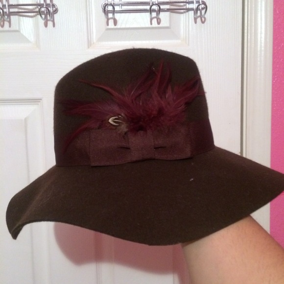 Maroon Hat