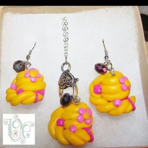 Rapunzel Inspired polymer clay cupcake set!