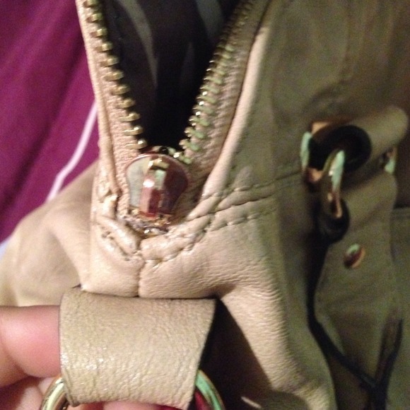 Beige handbag - Picture 4 of 5