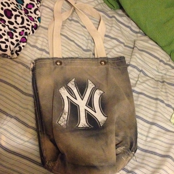 New York Yankees tote bag
