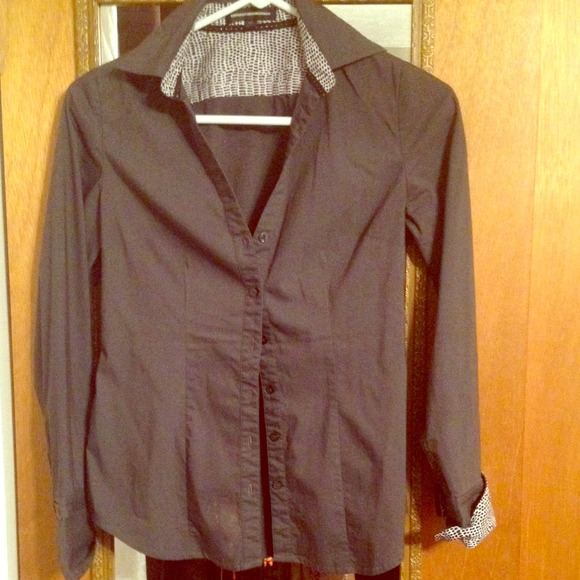 Dressy button up top