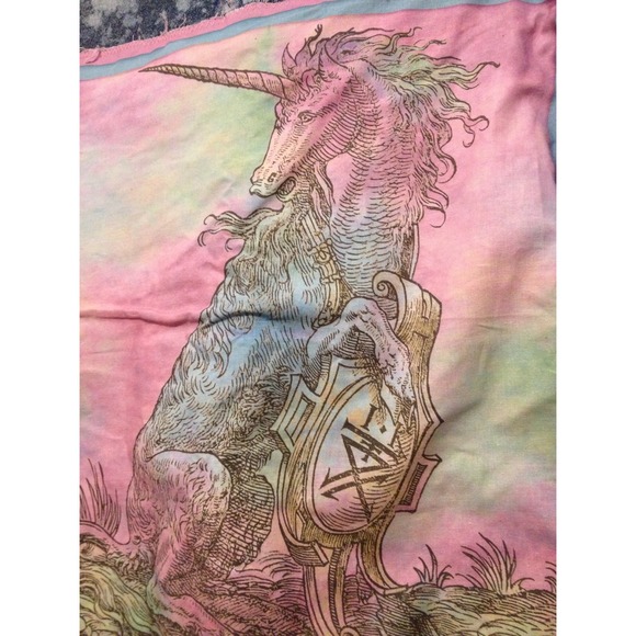 Hand bleached jean jacket with pastel back patch - Picture 3 of 4