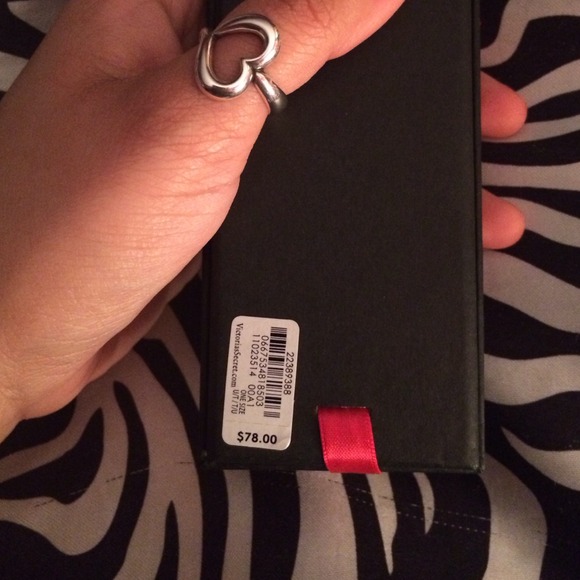 VS GOLD BRACELET W/RHINESTONE ACCENTS💖 - Picture 4 of 4