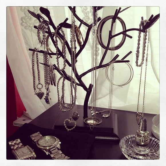 Jewelry tree