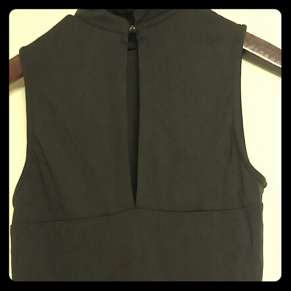 A black tank turtleneck gorgeous on