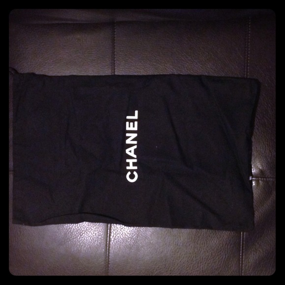 CHANEL Other - Chanel dustbag