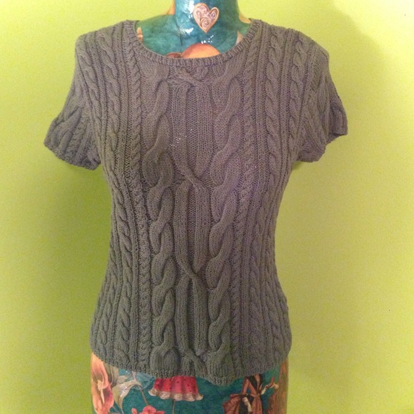 Worth grey cableknit short sleeved sweater