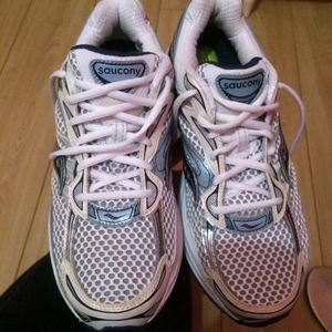 Saucony Omni 9 Running Shoes