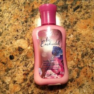 Bath and Body Works Be Enchanted Lotion