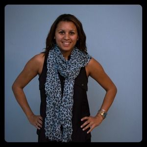 🎉SOLD🎉 Turquoise cheetah scarf