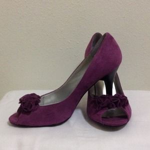 Purple Pumps