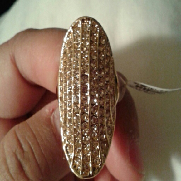 For Sale...Elegant white topaz stones Ring