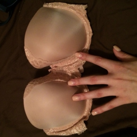 34DD Victoria Secret Strapless Bra