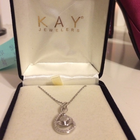 Diamond necklace! ✨💍