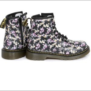 Floral doc martens