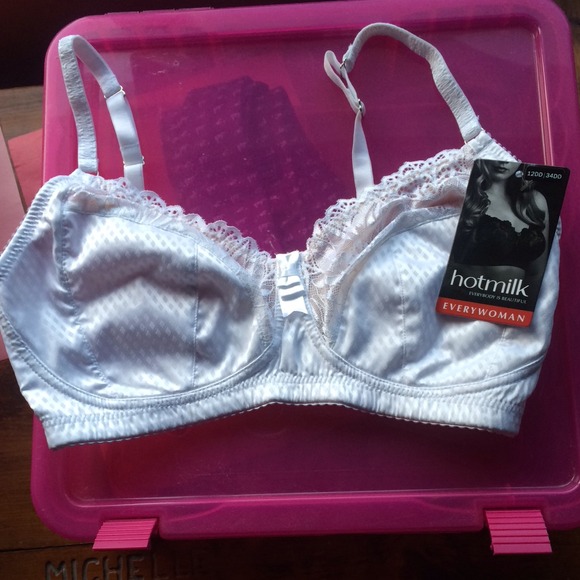 *Sold in bundle for @kittycafe* Hotmilk bra