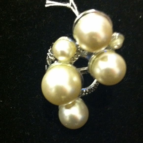 Price is firm. No trades.