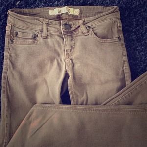 BRANDY MELVILLE skinny jeans!