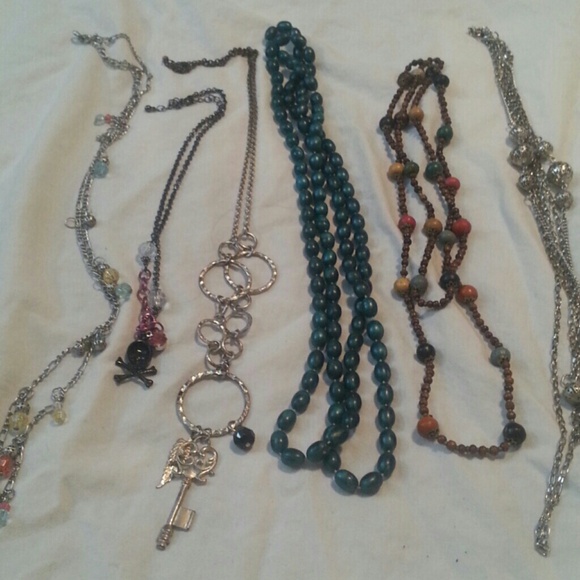 *SOLD* necklaces