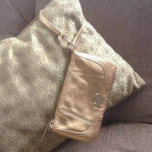 Michael Kors Wristlet NWOT in ultra-glam gold