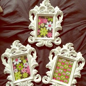 3 white frames- perfect for a wedding or shower!