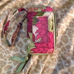 Vera Bradley smart phone Wristlet!