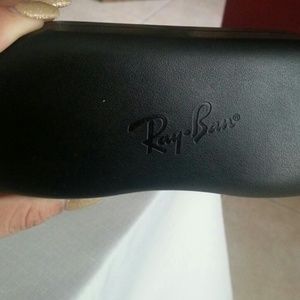 Ray ban sunglasses case