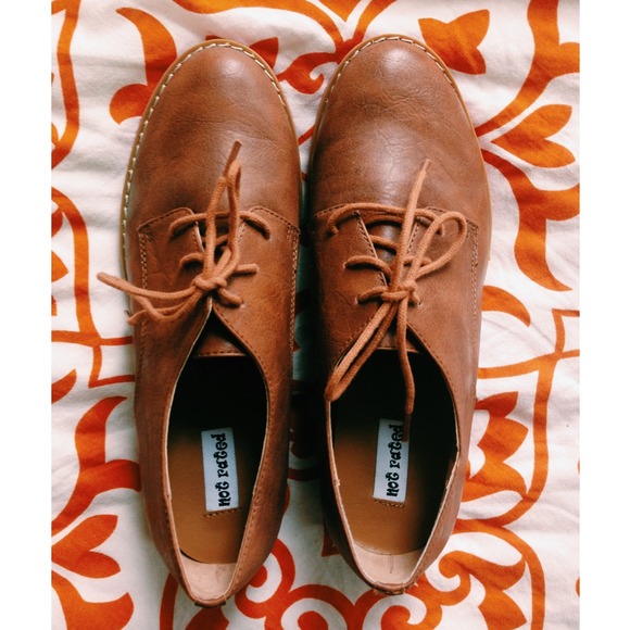 ⚡Never Worn⚡ Brown Loafers w/Red Sole