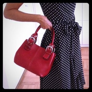 🚫SOLD!🚫Tignanello Perfect 10 French Tote