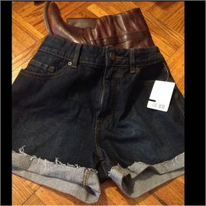 👑FLASH SALE👑 High waisted shorts