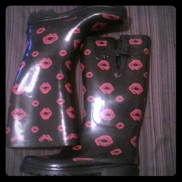 Rainboots