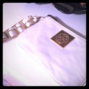 AUTHENTIC Tory burch