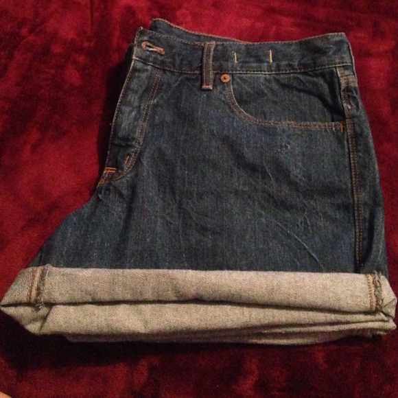 RESERVED*Madewell Denim shorts