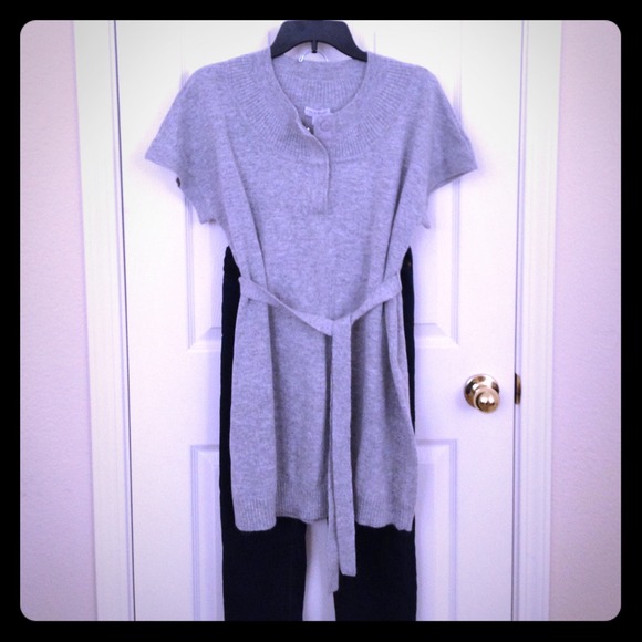 🚫SOLD🚫 A Pea In The Pod Maternity Outfit