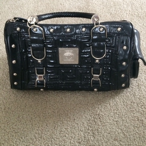 REDUCED❤️ MUST SELL TODAY Black Versace  purse