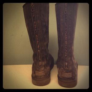 Chocolate Brown Ugg Boots