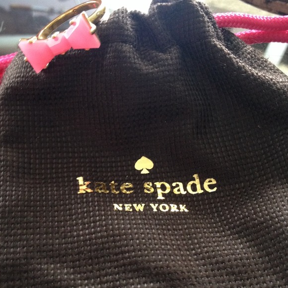 Traded 💕 - Picture 3 of 4