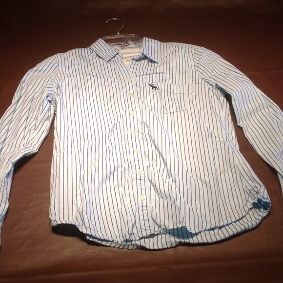 ABERCROMBIE striped button up