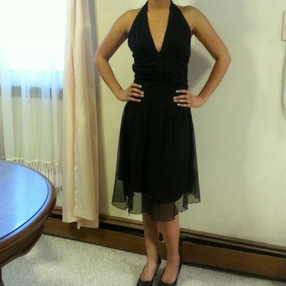 Dress - Picture 2 of 3