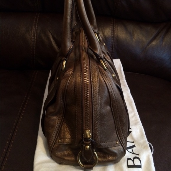 Banana Republic Leather Satchel - Picture 2 of 4