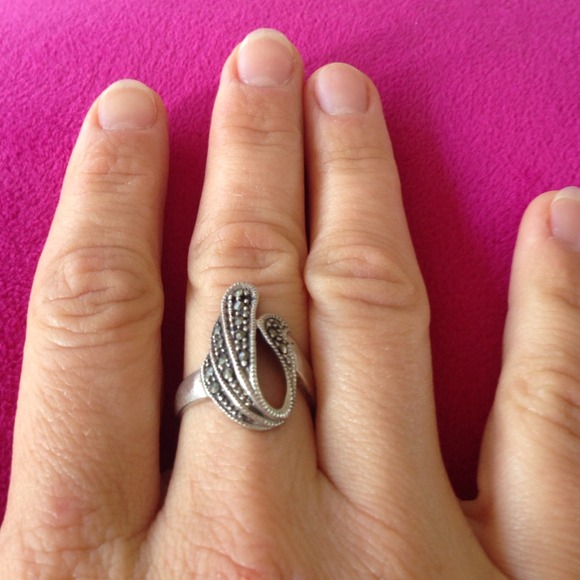 Silver (925) ring - Picture 4 of 4