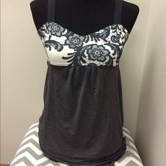 BUNDLED Beautiful Lululemon Tank 6