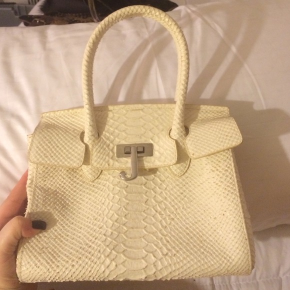Juicy Couture  100% Embossed cowhide skinKelly Bag