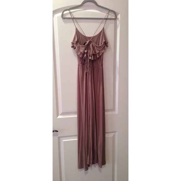 ✖️SOLD✖️Neutral Maxi Dress